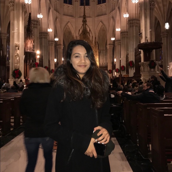 Meet your Posher, Aastha - Picture 1 of 1